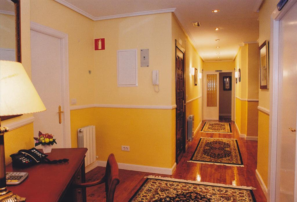 Torre Ercilla Ostatua Hotel Bermeo Exterior photo